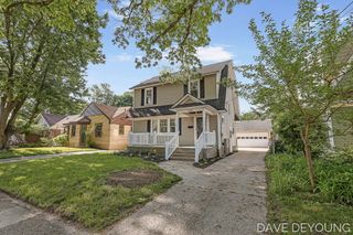 1134 Hoyt Street SE, Grand Rapids, MI 49507