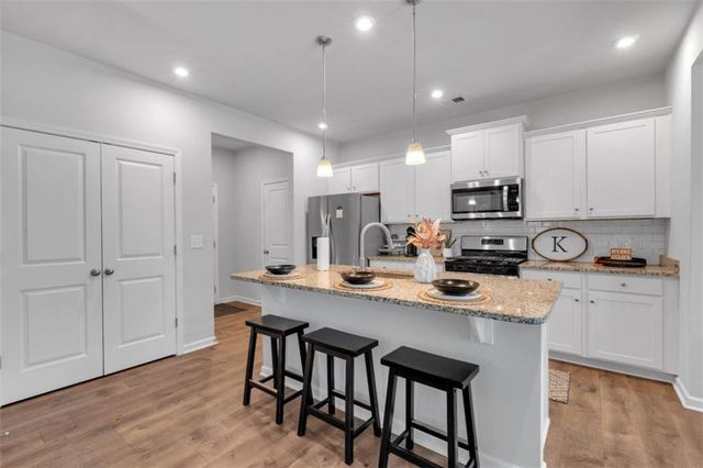 1311 Park Center Circle, Austell, GA 30168