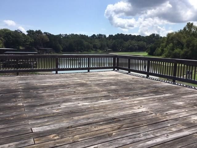 351 S Lakeside Drive, Huntsville, TX 77320