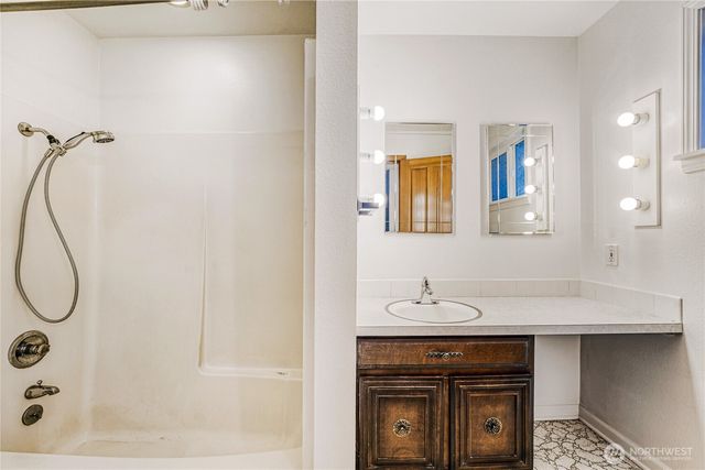 29240 51st Avenue S, Auburn, WA 98001