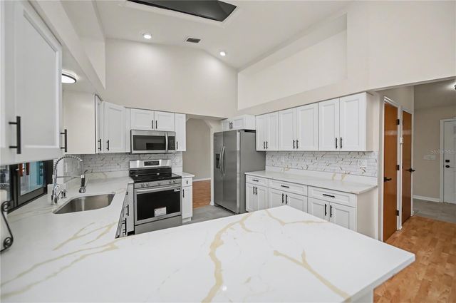 1197 DORCHESTER STREET, Port Charlotte, FL 33952