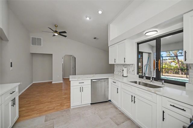 1197 DORCHESTER STREET, Port Charlotte, FL 33952