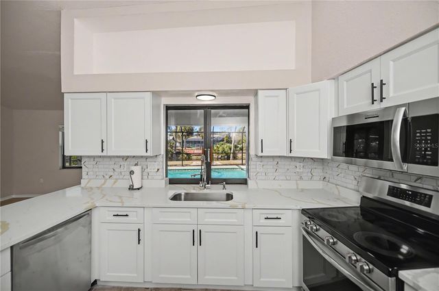 1197 DORCHESTER STREET, Port Charlotte, FL 33952