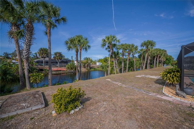 1197 DORCHESTER STREET, Port Charlotte, FL 33952