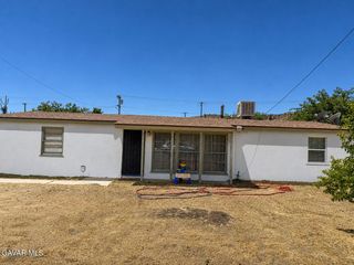 1118 W Ave P-14, Palmdale, CA 93551