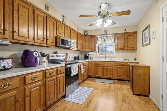 1817 Sunset Drive, Warsaw, IN 46580