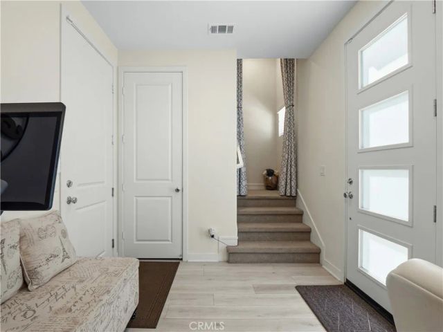 27013 Hummingbird Lane, Valencia, CA 91381