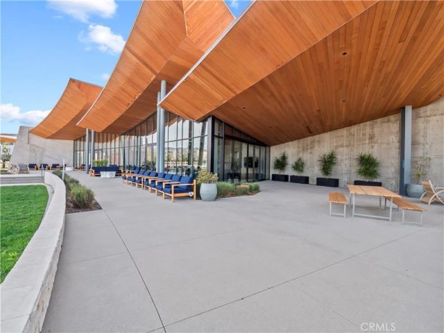 27013 Hummingbird Lane, Valencia, CA 91381