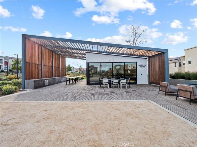 27013 Hummingbird Lane, Valencia, CA 91381