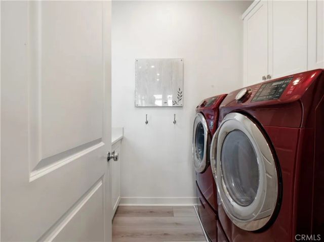 27013 Hummingbird Lane, Valencia, CA 91381