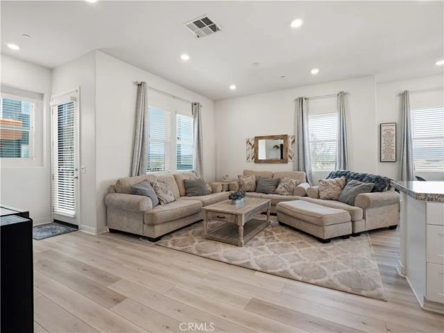 27013 Hummingbird Lane, Valencia, CA 91381