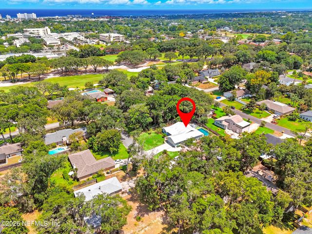 10 QUAIL Lane, Jacksonville Beach, FL 32250