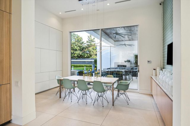 311 Brown Saddle Street, Houston, TX 77057