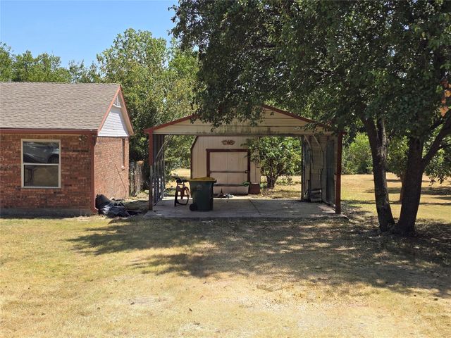 6474 Bear Run Drive, Sanger, TX 76266