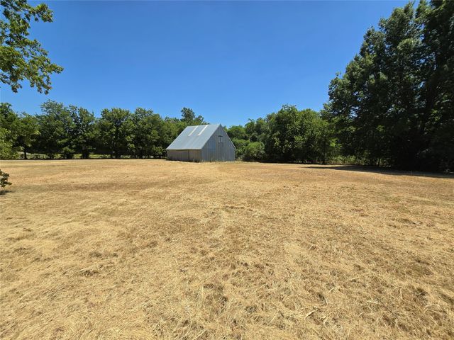 6474 Bear Run Drive, Sanger, TX 76266