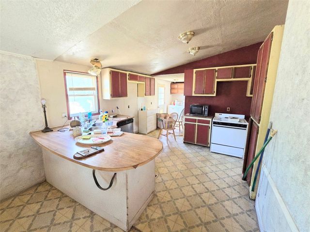 6474 Bear Run Drive, Sanger, TX 76266