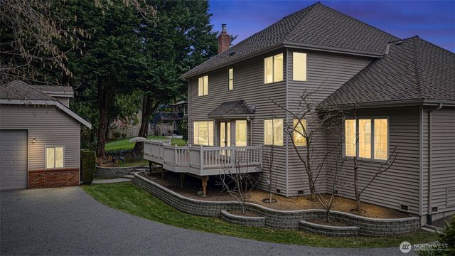18632 29th Avenue SE, Bothell, WA 98012