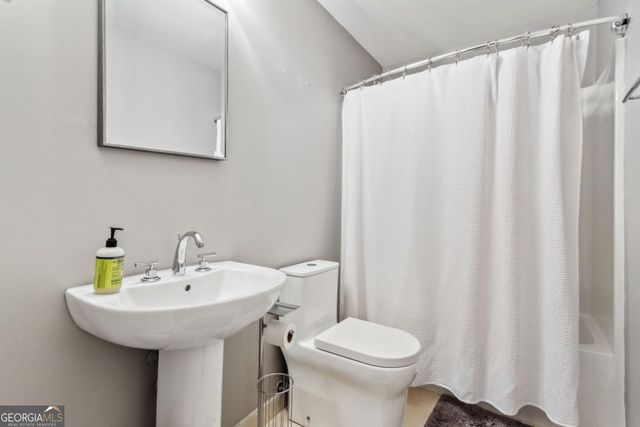 3235 Roswell Road NE 821, Atlanta, GA 30305