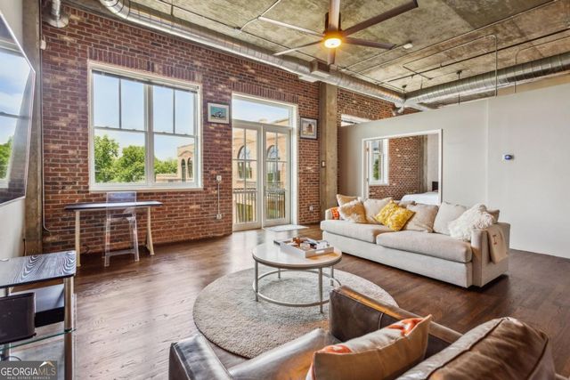 3235 Roswell Road NE 821, Atlanta, GA 30305