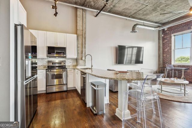 3235 Roswell Road NE 821, Atlanta, GA 30305