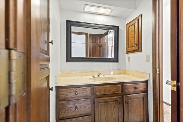 4404 Tamarisk Drive, Oklahoma City, OK 73120