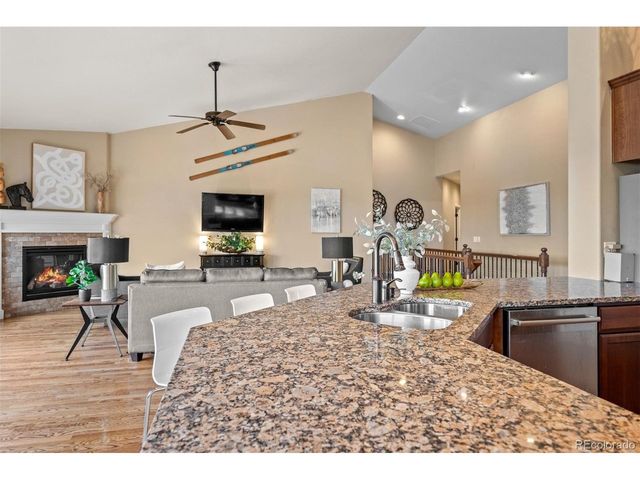 42305 Forest Oaks Dr, Elizabeth, CO 80107