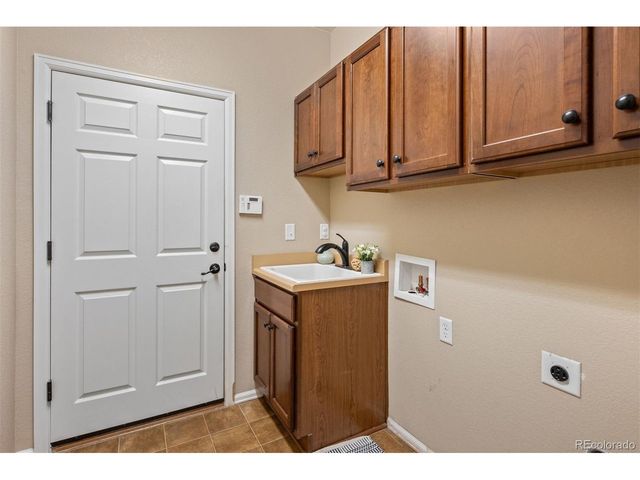 42305 Forest Oaks Dr, Elizabeth, CO 80107