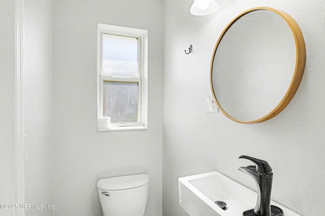 10640 HEMMING Road, Jacksonville, FL 32225