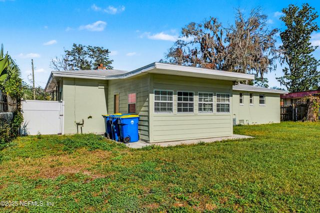 10640 HEMMING Road, Jacksonville, FL 32225