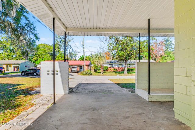 10640 HEMMING Road, Jacksonville, FL 32225