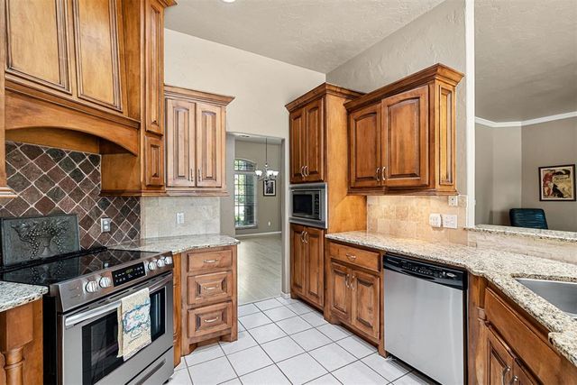 1103 Woodbrook Drive, Purcell, OK 73080