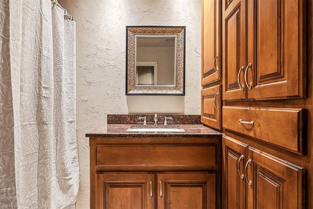 1103 Woodbrook Drive, Purcell, OK 73080