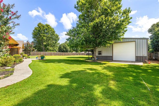 1103 Woodbrook Drive, Purcell, OK 73080