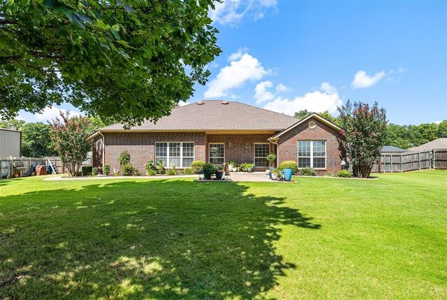 1103 Woodbrook Drive, Purcell, OK 73080