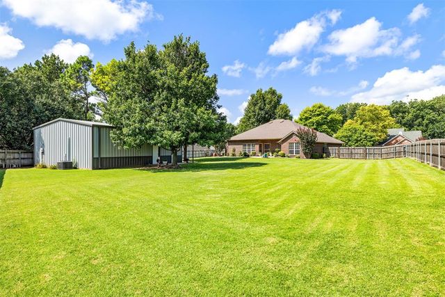 1103 Woodbrook Drive, Purcell, OK 73080