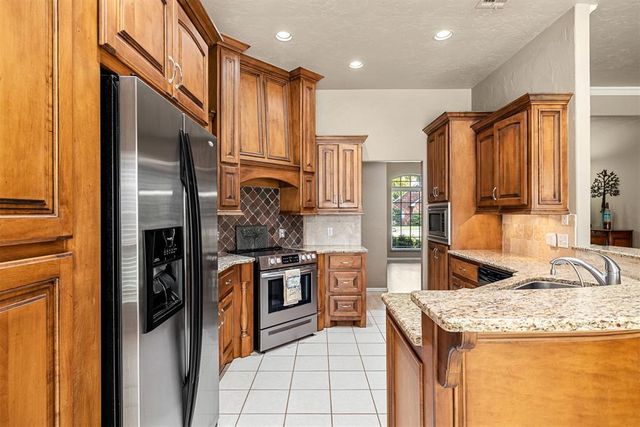 1103 Woodbrook Drive, Purcell, OK 73080