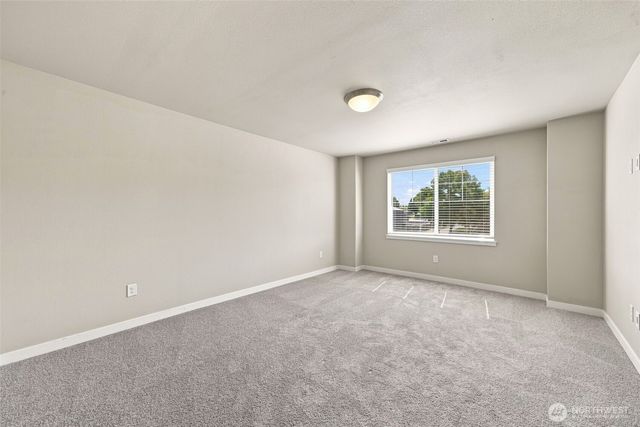 1433 E 48th Street, Tacoma, WA 98404