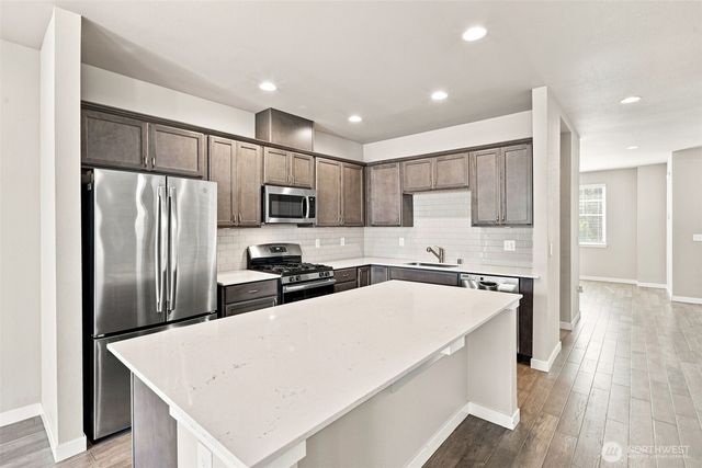 1433 E 48th Street, Tacoma, WA 98404