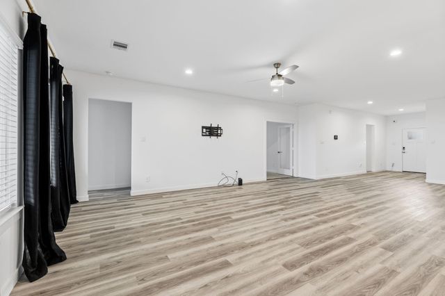 31514 Avebury Lake Lane, Fulshear, TX 77441