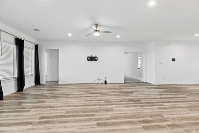 31514 Avebury Lake Lane, Fulshear, TX 77441