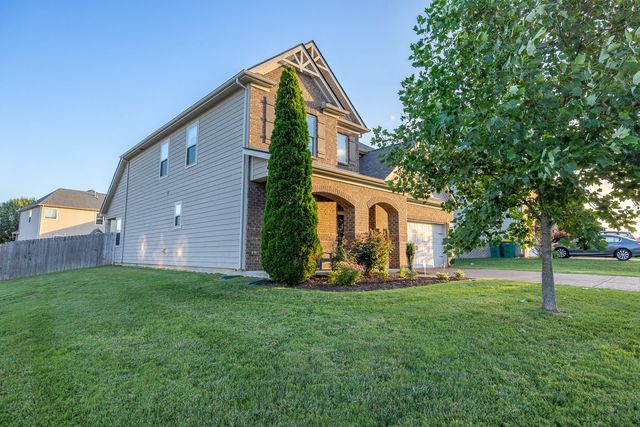 1079 Solomon Ln, Spring Hill, TN 37174