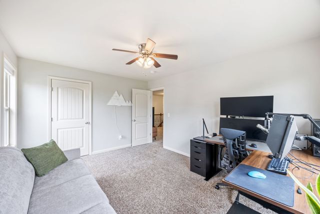 1079 Solomon Ln, Spring Hill, TN 37174