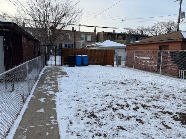 6840 S Champlain Avenue G, Chicago, IL 60637