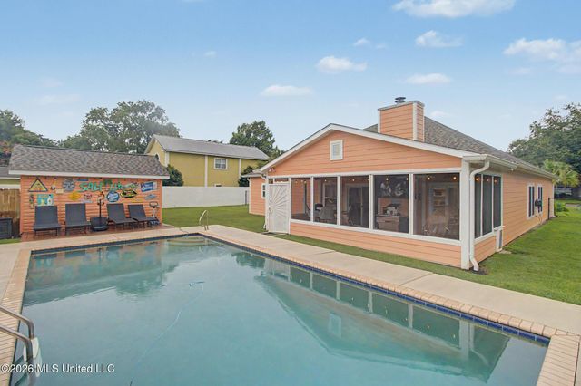 213 E Third Street, Long Beach, MS 39560