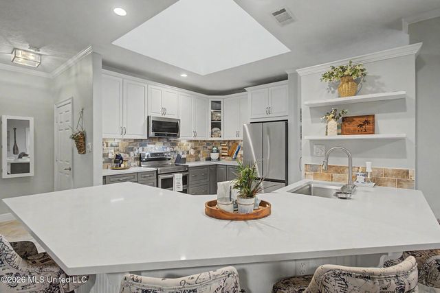 213 E Third Street, Long Beach, MS 39560