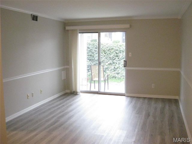 7507 Triwoods Drive D, Shrewsbury, MO 63119