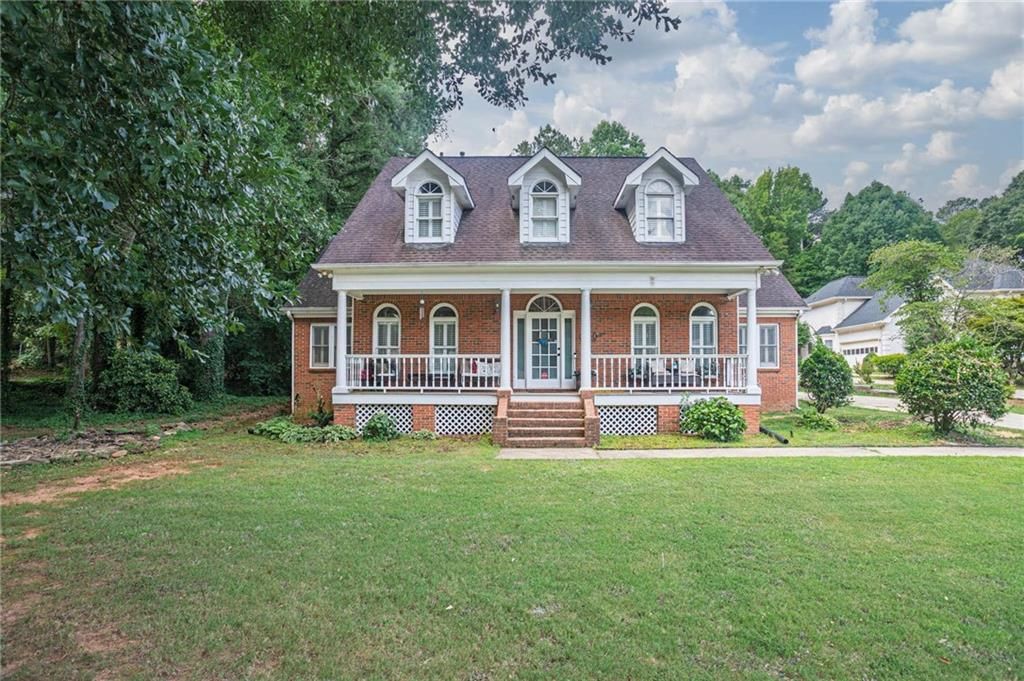 2075 Whispering Pines Lane, Mcdonough, GA 30253