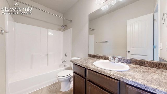 980 W El Nido Drive, Pueblo, CO 81007