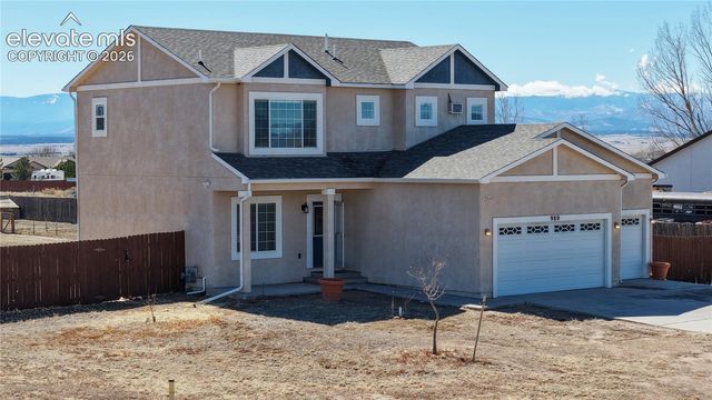 980 W El Nido Drive, Pueblo, CO 81007