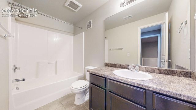 980 W El Nido Drive, Pueblo, CO 81007